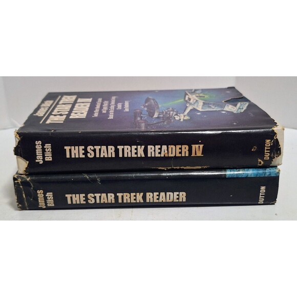 VINTAGE 1970’S THE STAR TREK READER VOLUMES 1 & 4 HARDCOVER LOT W DUST JACKETS - Picture 3 of 9